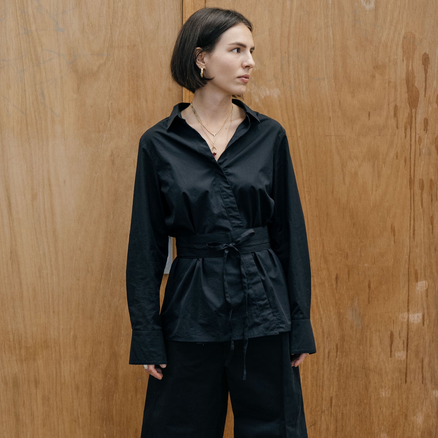 Obi Shirt in Black