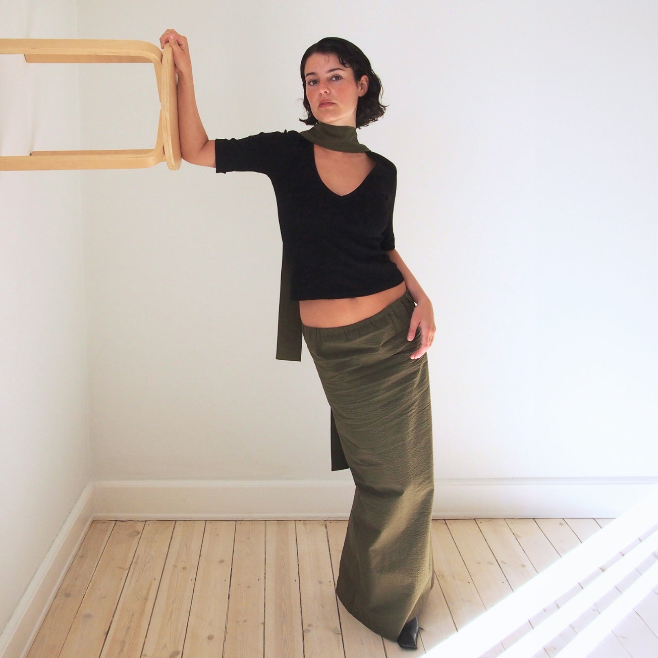 Taro Skirt in Olive Seersucker