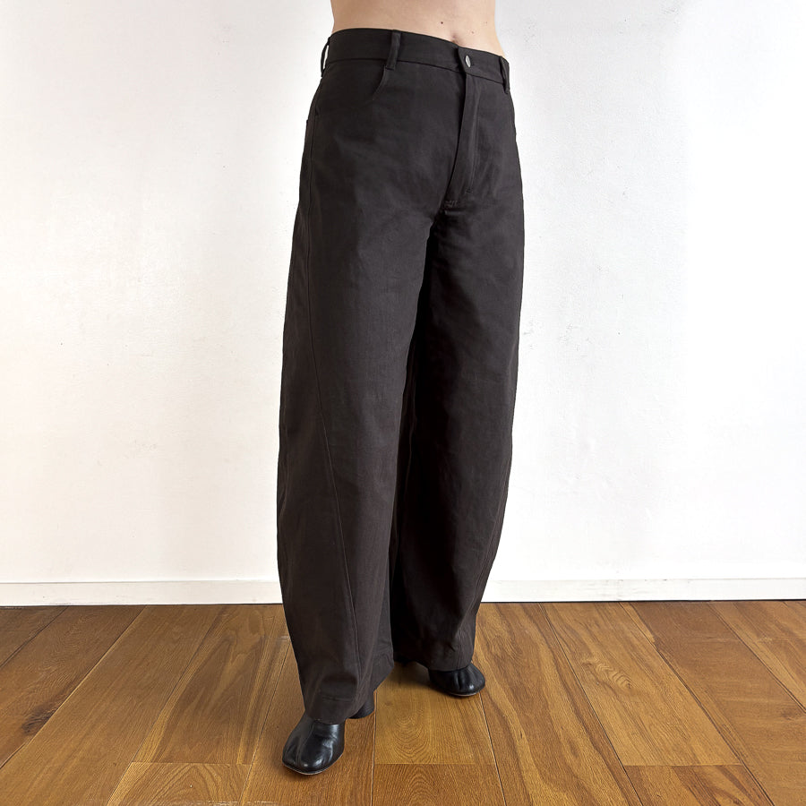 Barry Trousers in Dark Brown