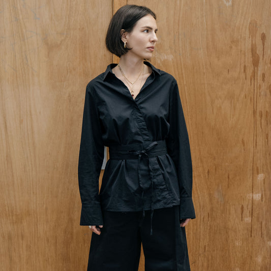 Obi Shirt in Black